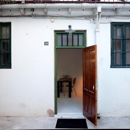Casita Artista En Bello Edificio Barrio Ruzafa Valencia Bagian luar foto