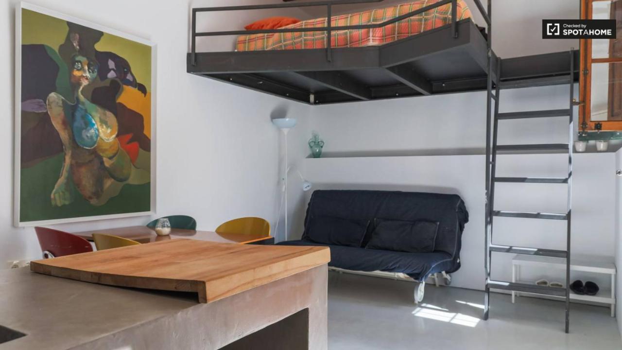 Casita Artista En Bello Edificio Barrio Ruzafa Valencia Bagian luar foto